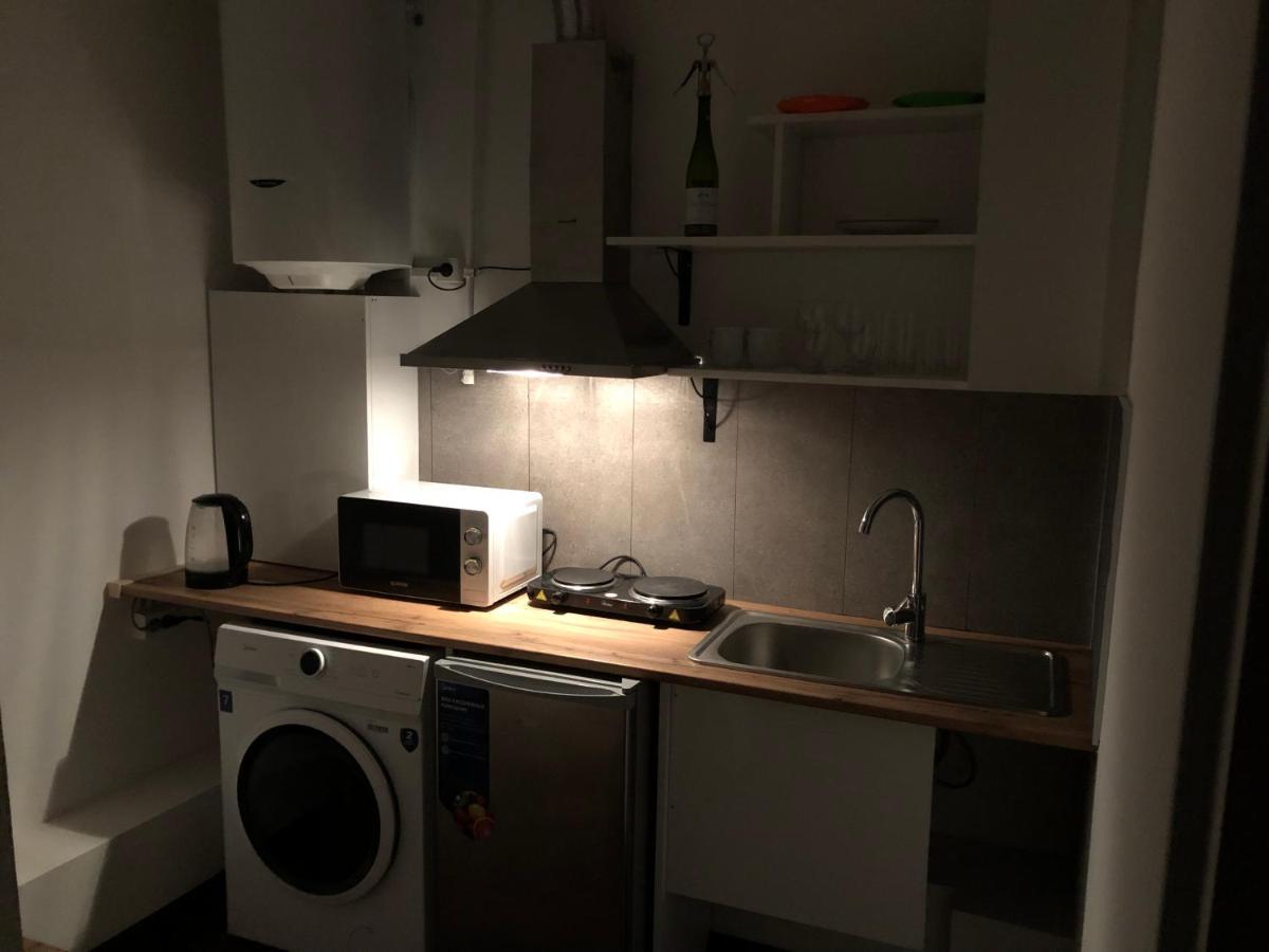 4 Friends Hostel 耶烈万 外观 照片